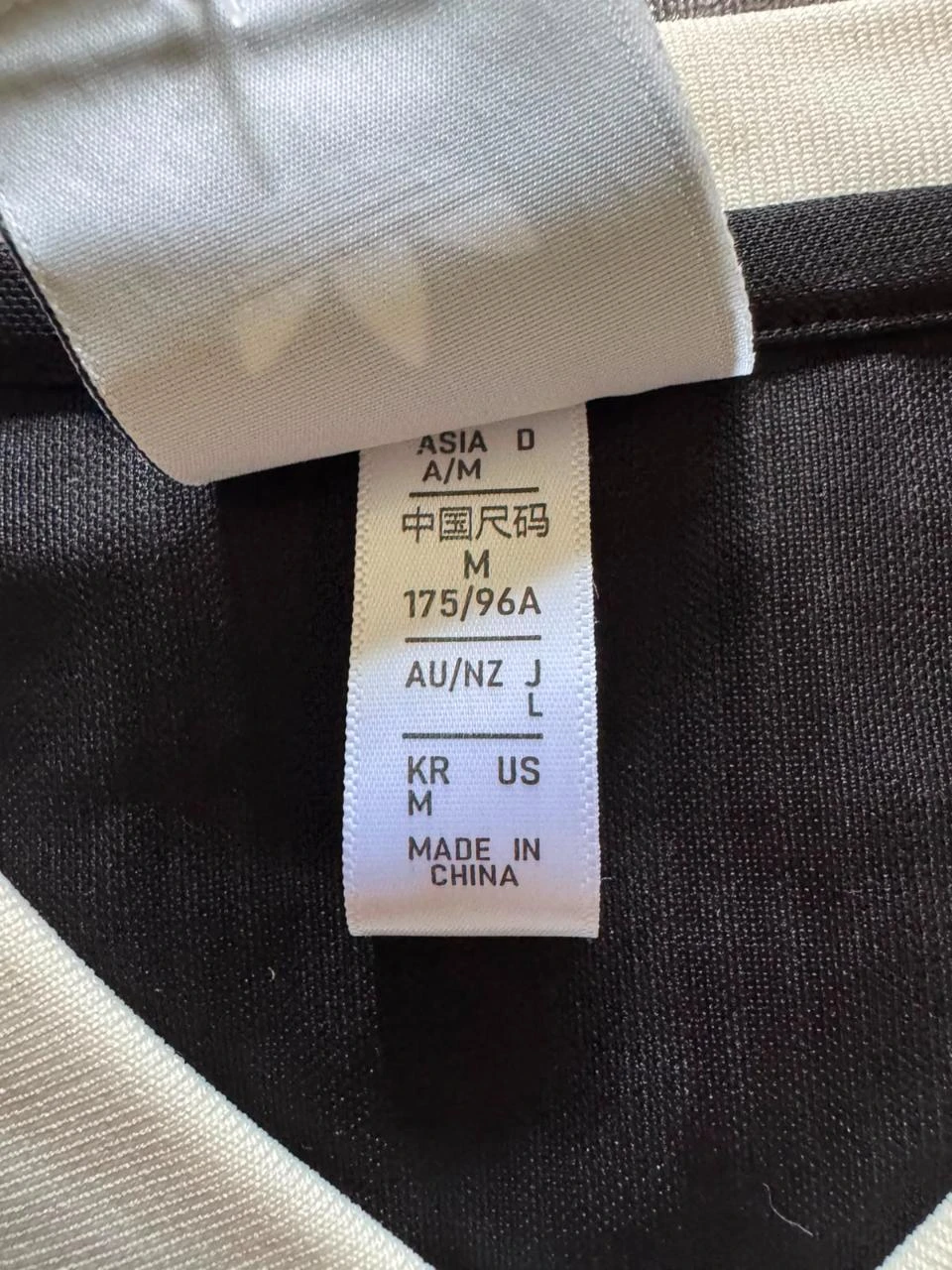 Adidas x Oasis Shirt | Size M – photo 2